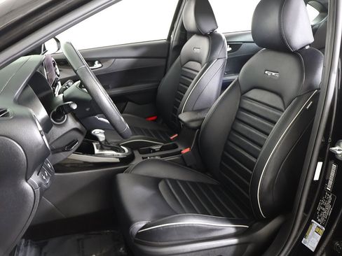 Used 2023 Kia Forte GT-Line w/ GT-Line Premium Package image 33