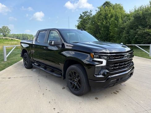 New 2026 Chevrolet Silverado 1500 RST w/ RST All Star Premium Package AWD/4WD image 11