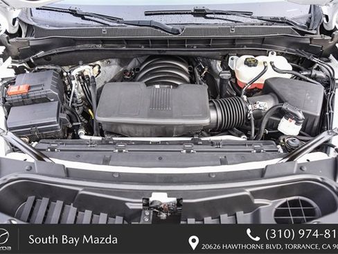 Used 2023 Chevrolet Suburban Premier image 26