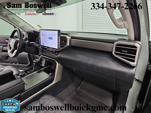 Used 2023 Toyota Sequoia SR5 w/ SR5 Premium Package AWD/4WD image 42