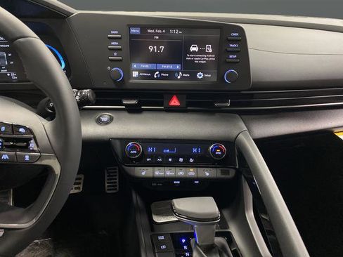 New 2026 Hyundai Elantra SEL Sport image 9