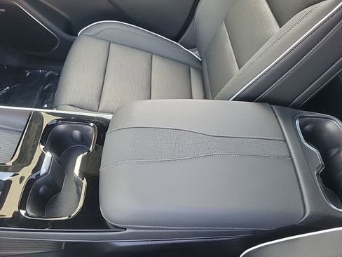 New 2026 Buick Enclave Sport Touring w/ Power Package FWD image 18