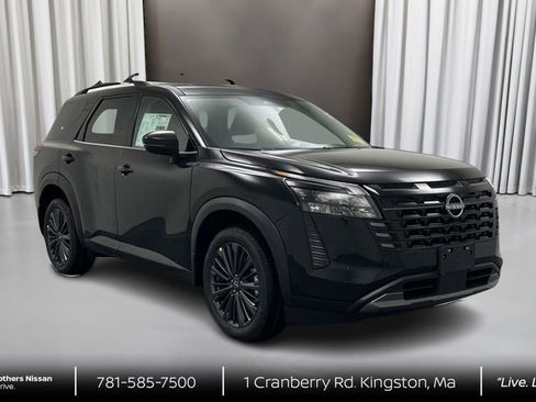 New 2026 Nissan Pathfinder SL w/ SL Premium Package AWD/4WD image 3