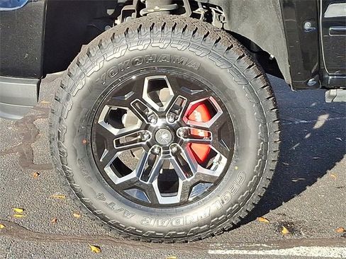 Used 2018 Chevrolet Silverado 1500 LT w/ All Star Edition image 8