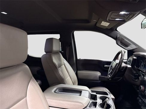 Used 2019 Chevrolet Silverado 1500 LTZ image 27