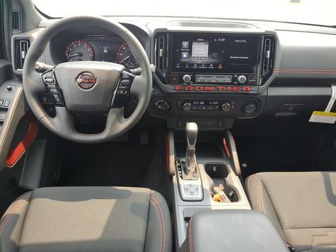 New 2026 Nissan Frontier PRO-4X w/ Tow Package AWD/4WD image 24