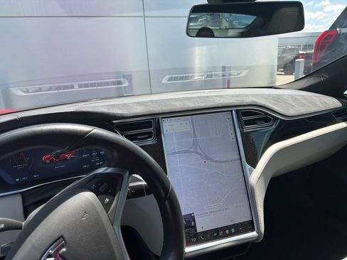 Used 2014 Tesla Model S RWD image 3