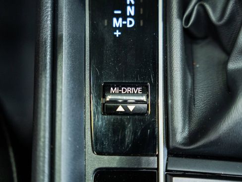 Used 2025 MAZDA CX-50 AWD 2.5 S w/ Premium Package image 29