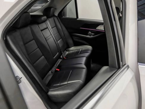 Used 2020 Mercedes-Benz GLE 450 4MATIC image 25