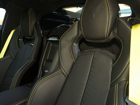 Used 2026 Chevrolet Corvette ZR1 w/ ZR1 Carbon Fiber Aero Package image 36