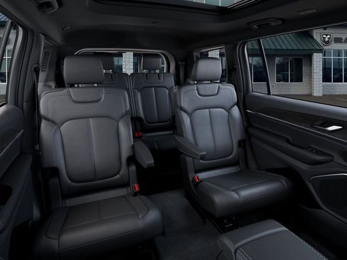 New 2026 Jeep Grand Cherokee L Limited AWD/4WD image 15