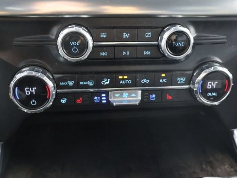 Used 2021 Ford F150 Lariat w/ Equipment Group 502A High AWD/4WD image 15