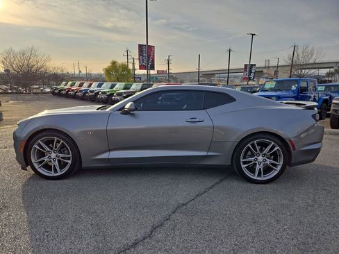 Used 2022 Chevrolet Camaro LT w/ RS Package image 5