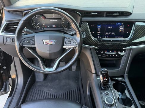 Used 2021 Cadillac XT6 Premium Luxury FWD image 27