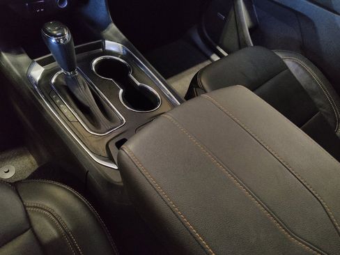 Used 2019 Chevrolet Traverse LT w/ LT Premium Package image 26