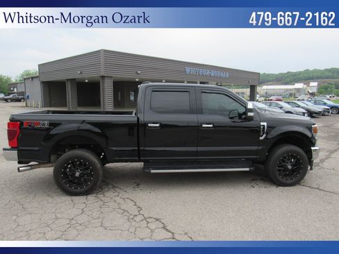 Used 2021 Ford F250 XLT w/ XLT Premium Package AWD/4WD image 17