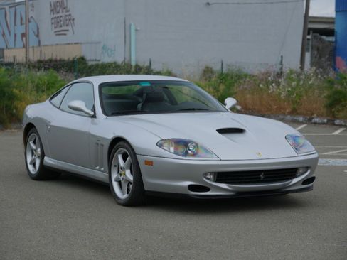 Used 2000 Ferrari 550 Maranello Coupe image 1