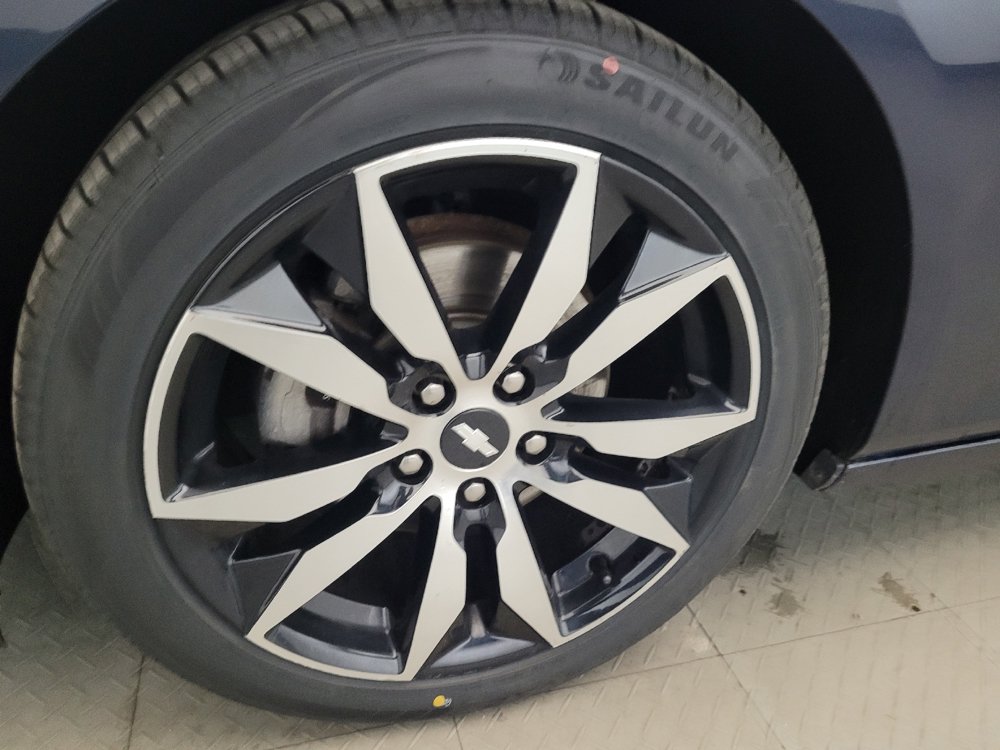 Used 2016 Chevrolet Malibu LT w/ Leather Package FWD image 31