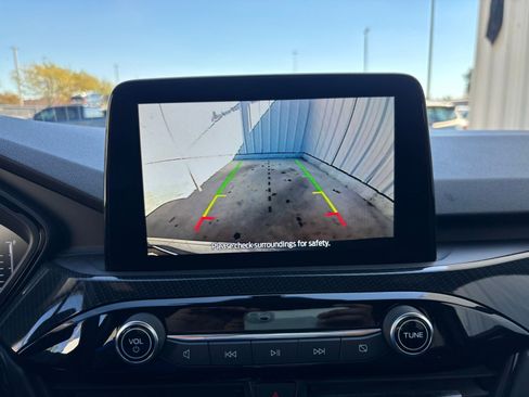 Used 2024 Ford Escape ST-Line image 25