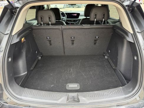 Used 2025 Buick Encore GX Preferred FWD image 31
