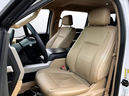 Used 2017 Ford F350 Lariat w/ Tow Technology Bundle image 19