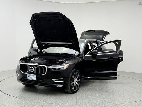 Used 2021 Volvo XC60 T5 Inscription w/ Advanced Package image 9