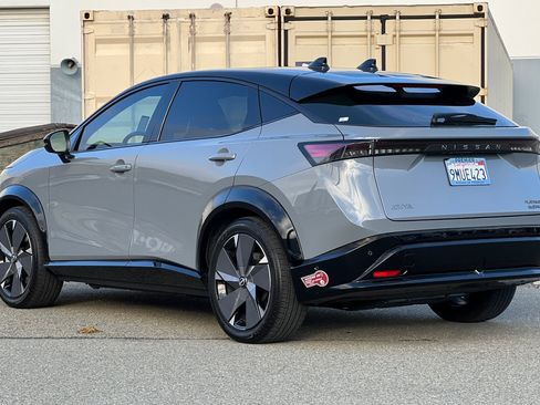 Certified 2023 Nissan Ariya image 6