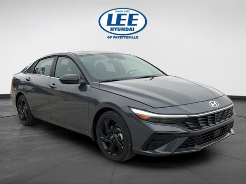 New 2026 Hyundai Elantra SEL Sport Premium FWD image 1