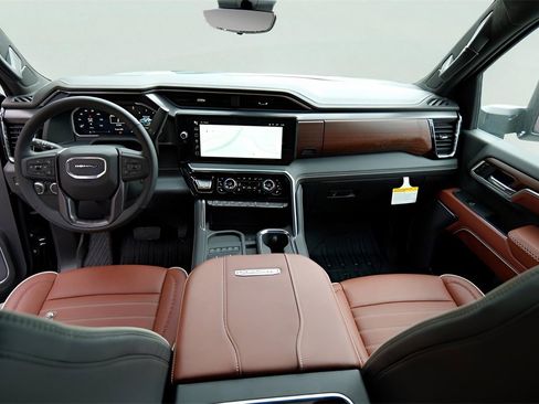 New 2026 GMC Sierra 2500 Denali Ultimate w/ Max Trailering Package image 25