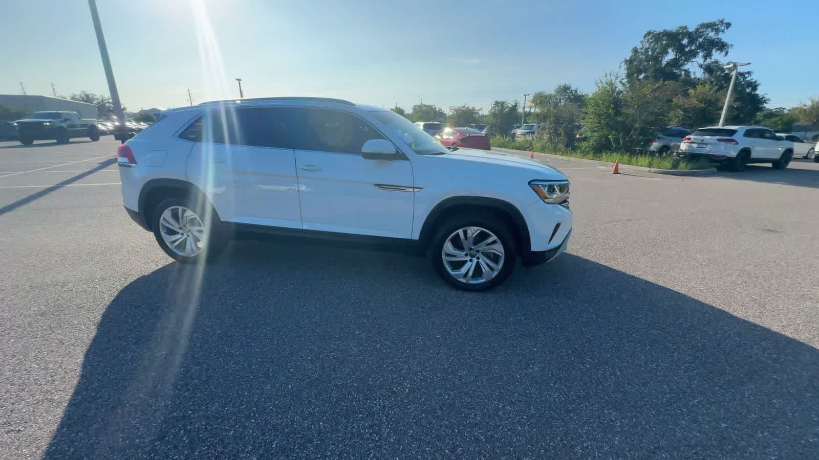 Used 2021 Volkswagen Atlas Cross Sport SEL FWD image 9