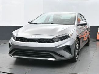 Used 2023 Kia Forte LXS image 1