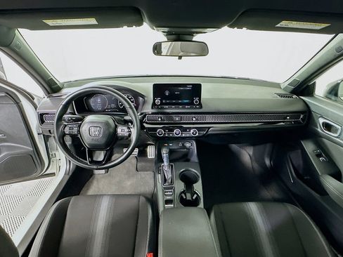 Used 2024 Honda Civic Sport image 3