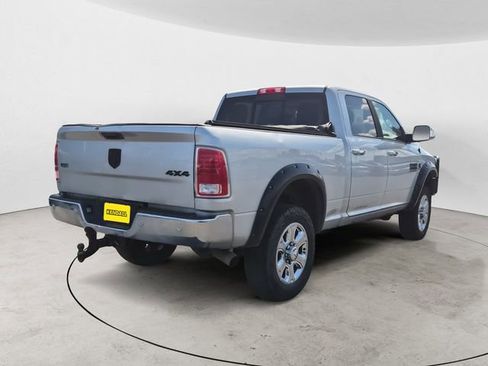 Used 2016 RAM 3500 Laramie w/ Convenience Group AWD/4WD image 5