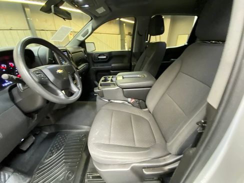 Used 2022 Chevrolet Silverado 1500 Custom w/ LPO, Dark Essentials Package AWD/4WD image 23