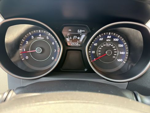 Used 2014 Hyundai Elantra SE FWD image 13