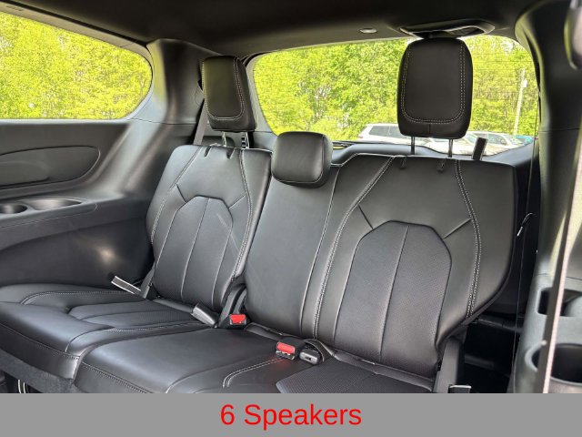 New 2027 Chrysler Pacifica Select FWD image 8