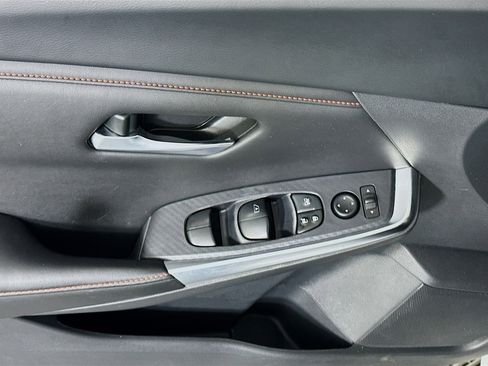 Used 2024 Nissan Sentra SR image 15