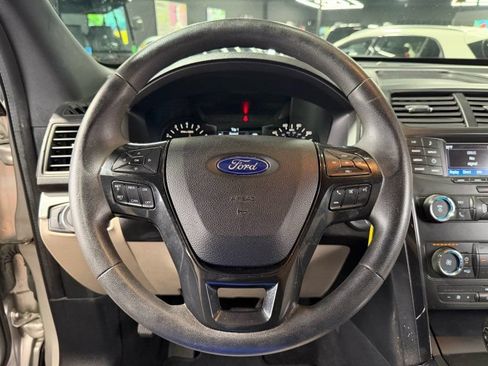Used 2019 Ford Explorer 4WD image 10