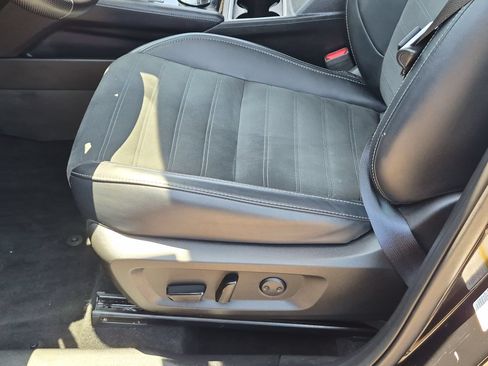 Used 2024 Mitsubishi Outlander SE AWD/4WD image 14