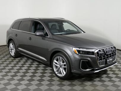 New 2025 Audi Q7 3.0T Premium Plus