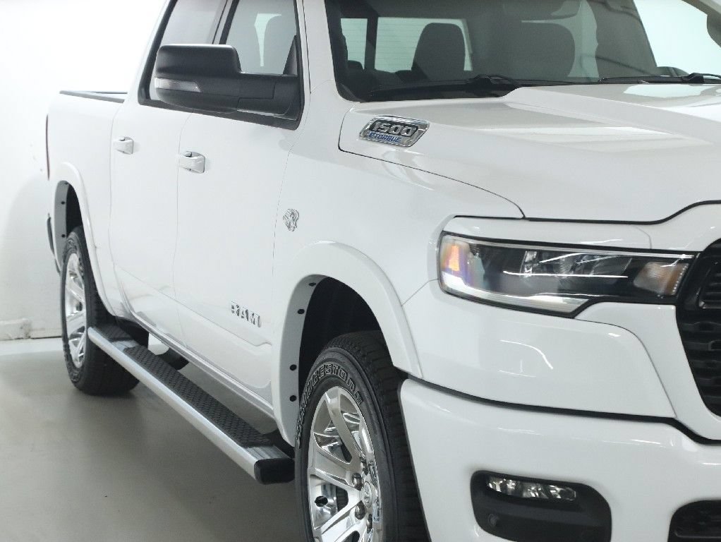 Used 2026 RAM 1500 Big Horn AWD/4WD image 8