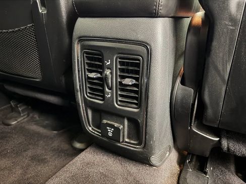 Used 2017 Jeep Grand Cherokee Altitude AWD/4WD image 23