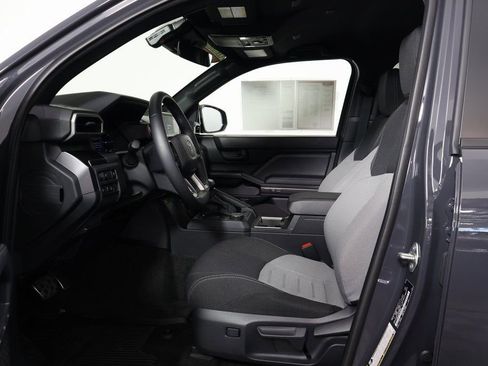 Used 2025 Toyota 4Runner TRD Sport image 10