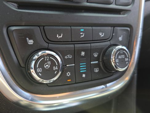 Used 2015 Buick Encore Leather image 27