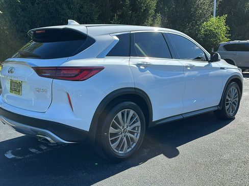 Certified 2023 INFINITI QX50 Pure image 7