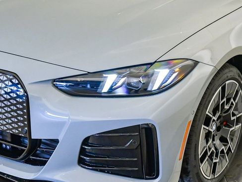 New 2026 BMW i4 xDrive40i w/ M Sport Package AWD/4WD image 9