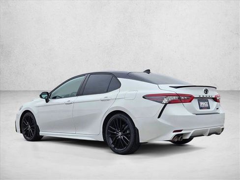 Used 2023 Toyota Camry XSE FWD image 8