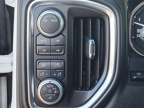 Used 2020 GMC Sierra 1500 AT4 w/ AT4 Premium Package image 39