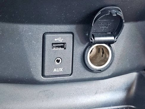 Used 2016 Nissan Rogue S FWD image 15