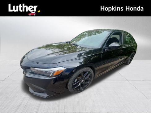 Used 2022 Honda Civic Sport image 1